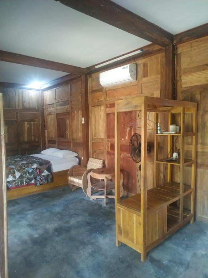 Omah Kayu Jagalan Hotel มาเกอลัง ภายนอก รูปภาพ