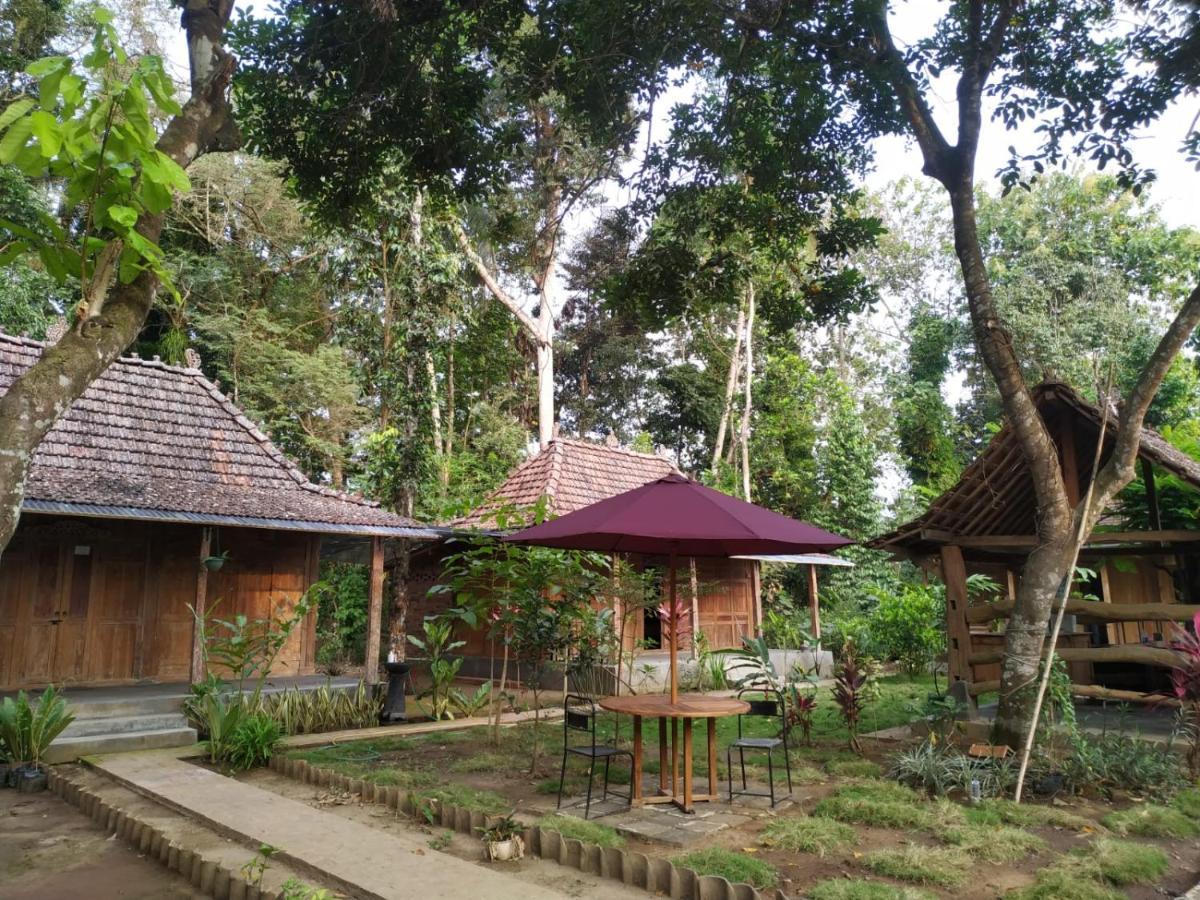 Omah Kayu Jagalan Hotel มาเกอลัง ภายนอก รูปภาพ