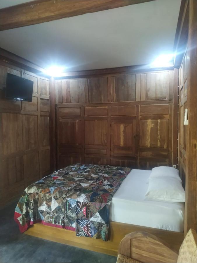 Omah Kayu Jagalan Hotel มาเกอลัง ภายนอก รูปภาพ